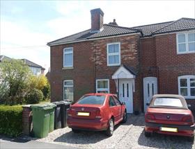 2 bedroom Terraced t...